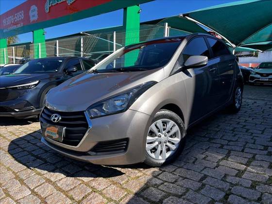 HYUNDAI HB20 1.6 COMFORT PLUS 16V FLEX 4P AUTOMÁTICO